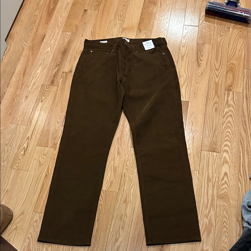 NWT J. Crew Men's Corduroy Pants 1040 athletic in Rich Brown 35 X 34
